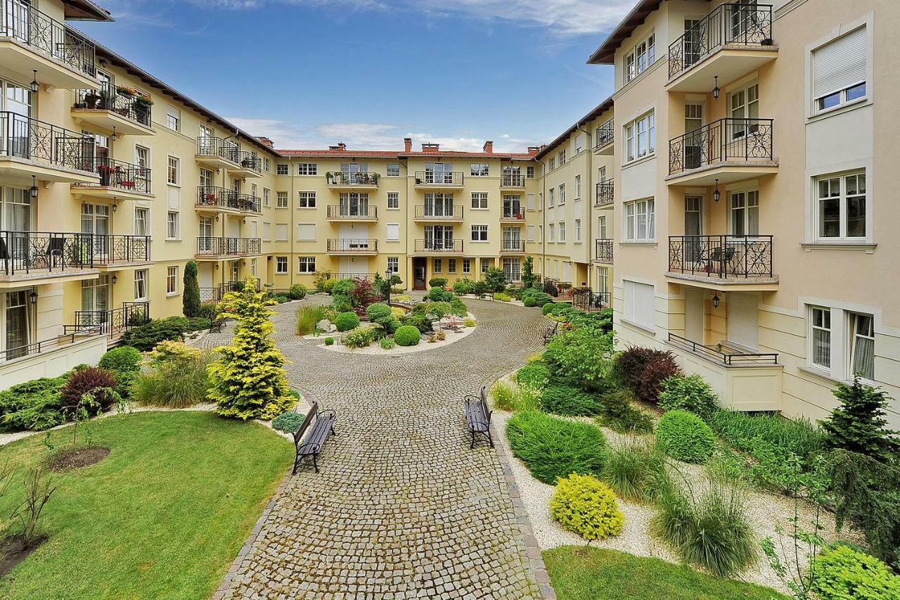 소포트 Apartament - Patio Mare 15 아파트 외부 사진